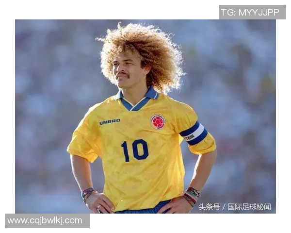 泰国金毛足球明星的辉煌历程与成就揭秘 泰国金毛足球明星的辉煌历程与成就揭秘